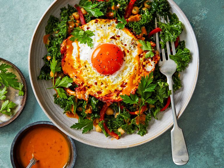 Turmeric Fried Eggs and Kale Salad Recipe | olivemagazine